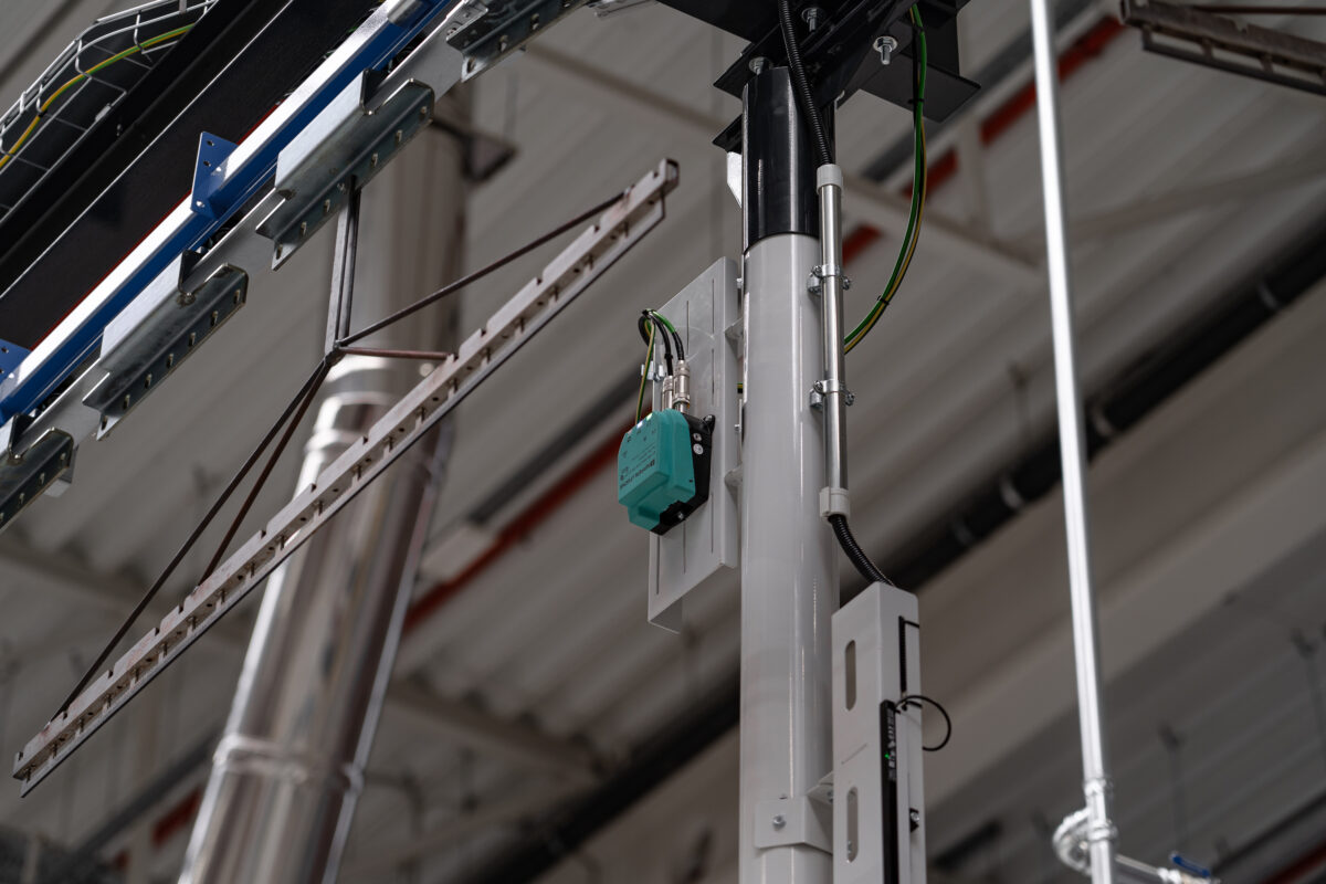 Czujniki monitorujące proces malowania proszkowego