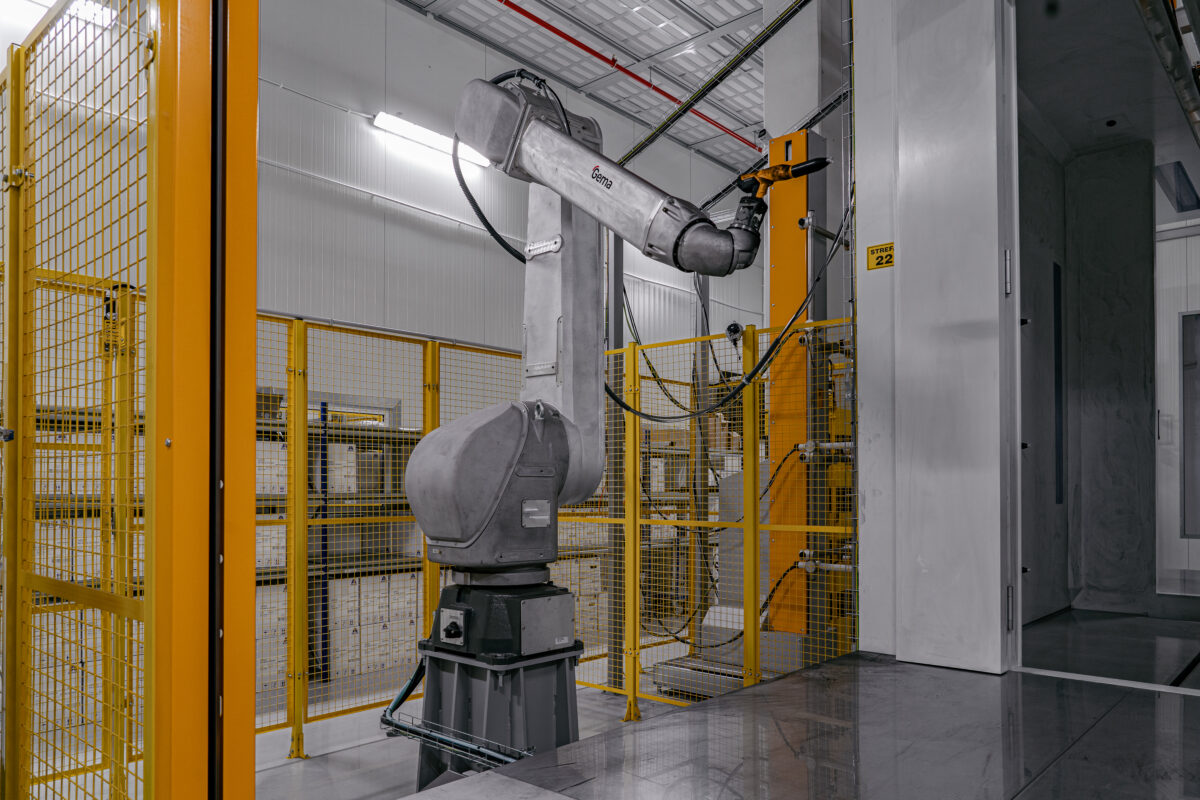 Automatyczne kabiny lakiernicze do malowania proszkowego